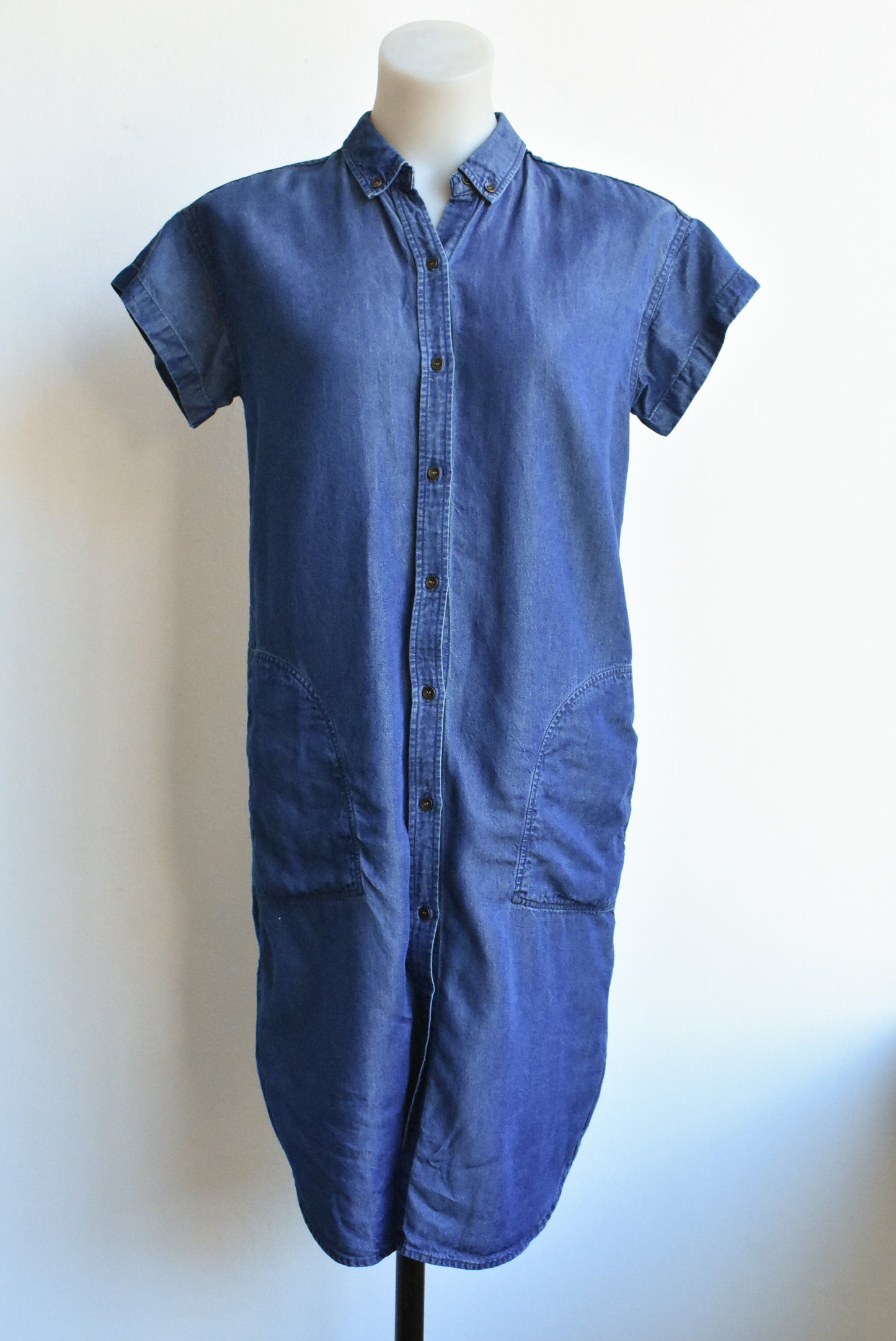 Sportscraft short sleeve synthetic jean dress, size 6