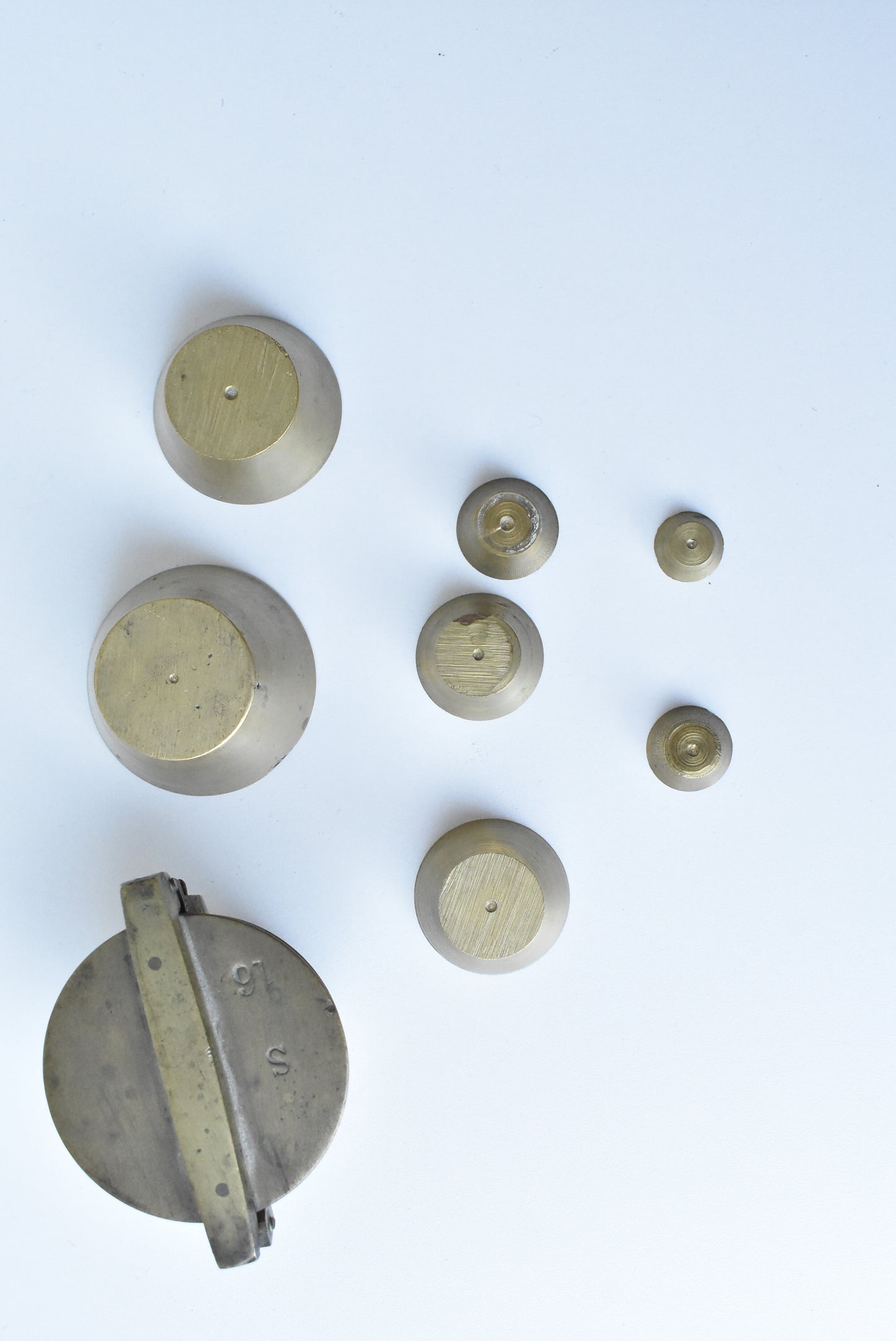 Vintage set of gold weights
