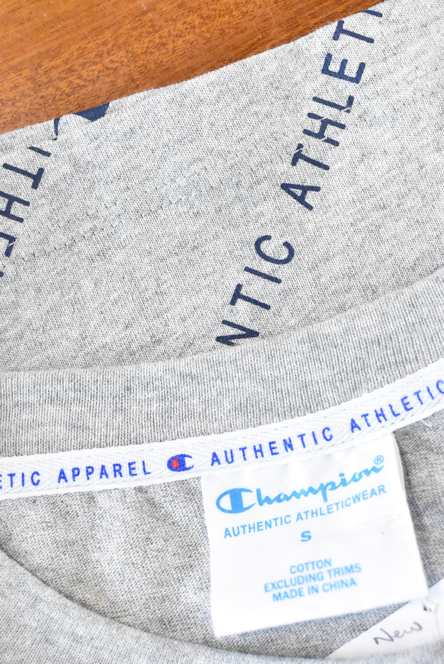 Champion NEW grey crop top, S