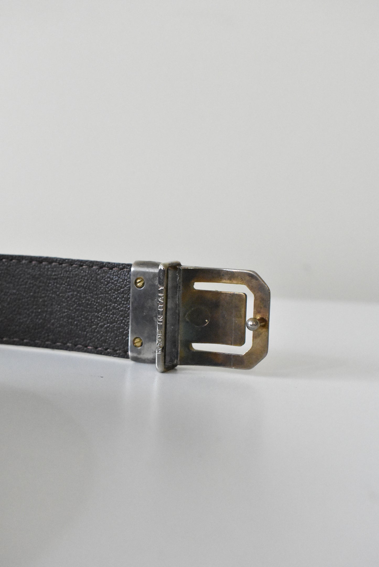 Vintage brown leather belt