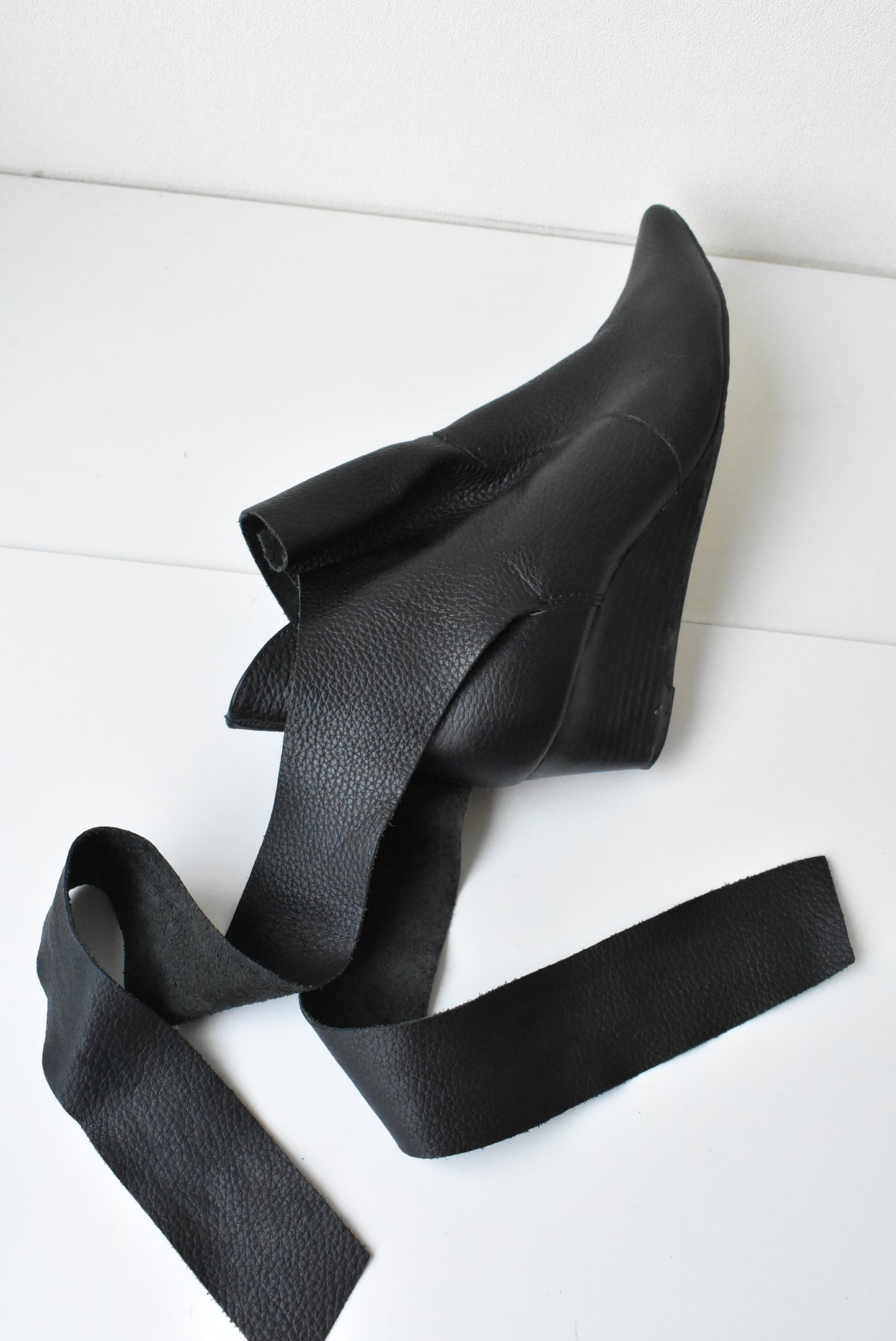 Dumond leather black boots, size 39