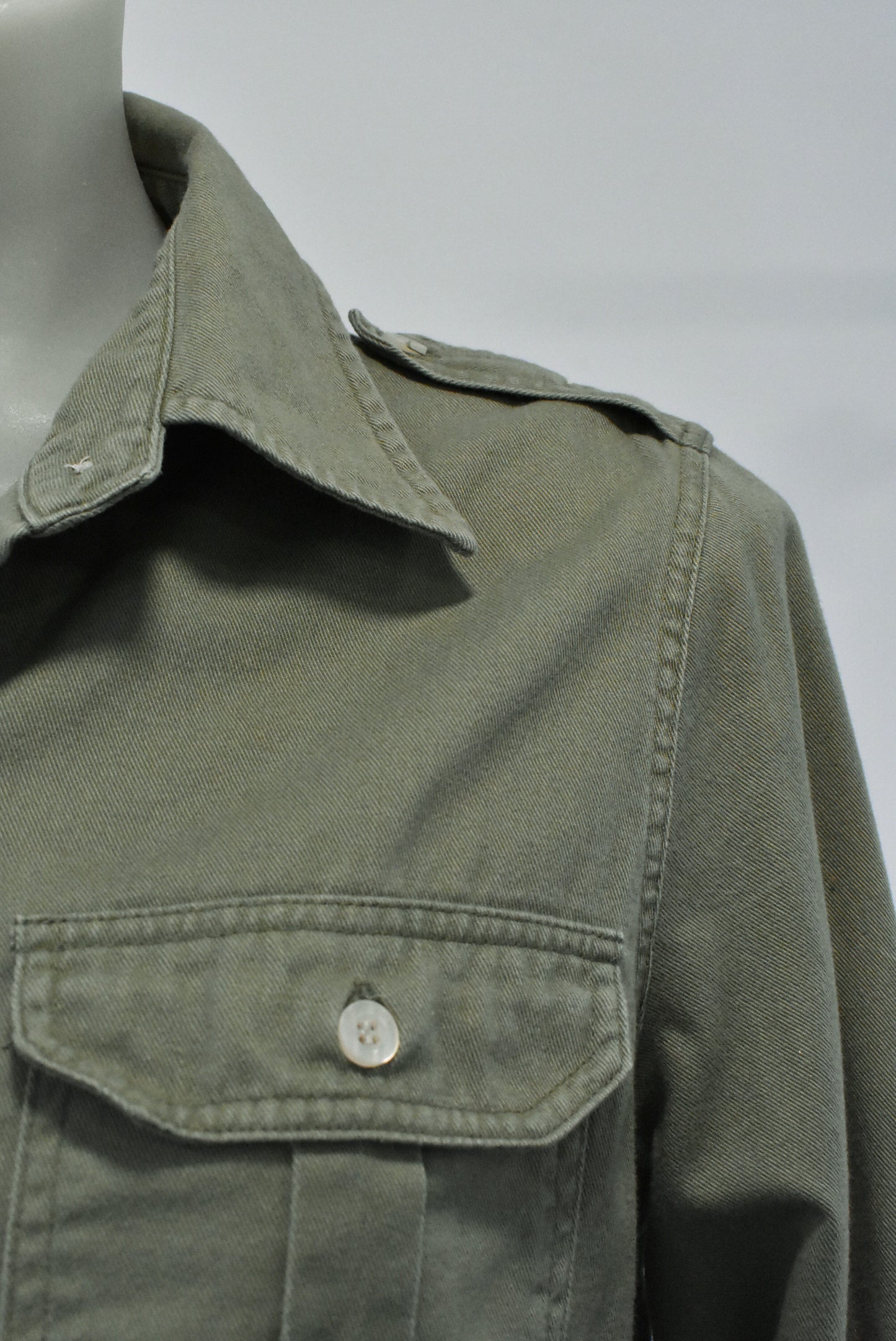 Army green shirt L