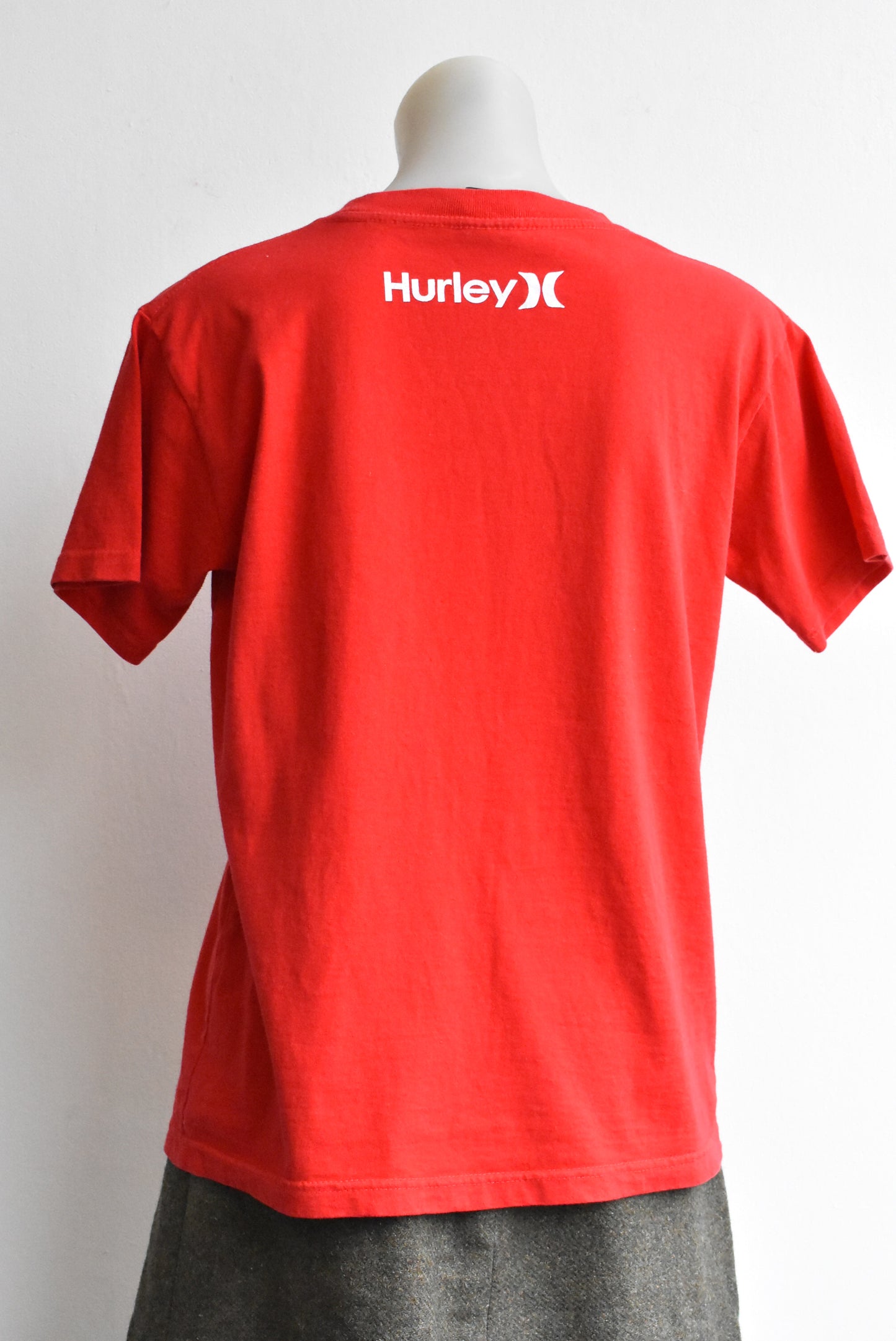"Hurley" red t-shirt, M