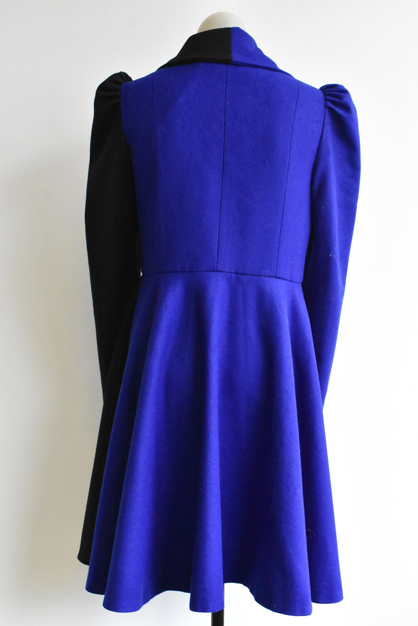Laura Gabe Coat Size S
