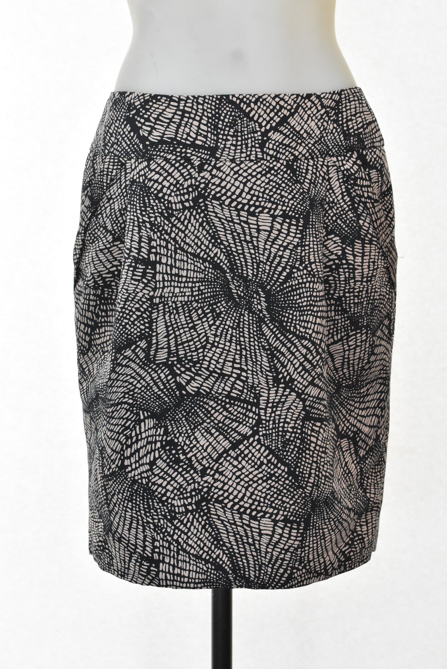 Jacqui E lined mini skirt with pockets, 10