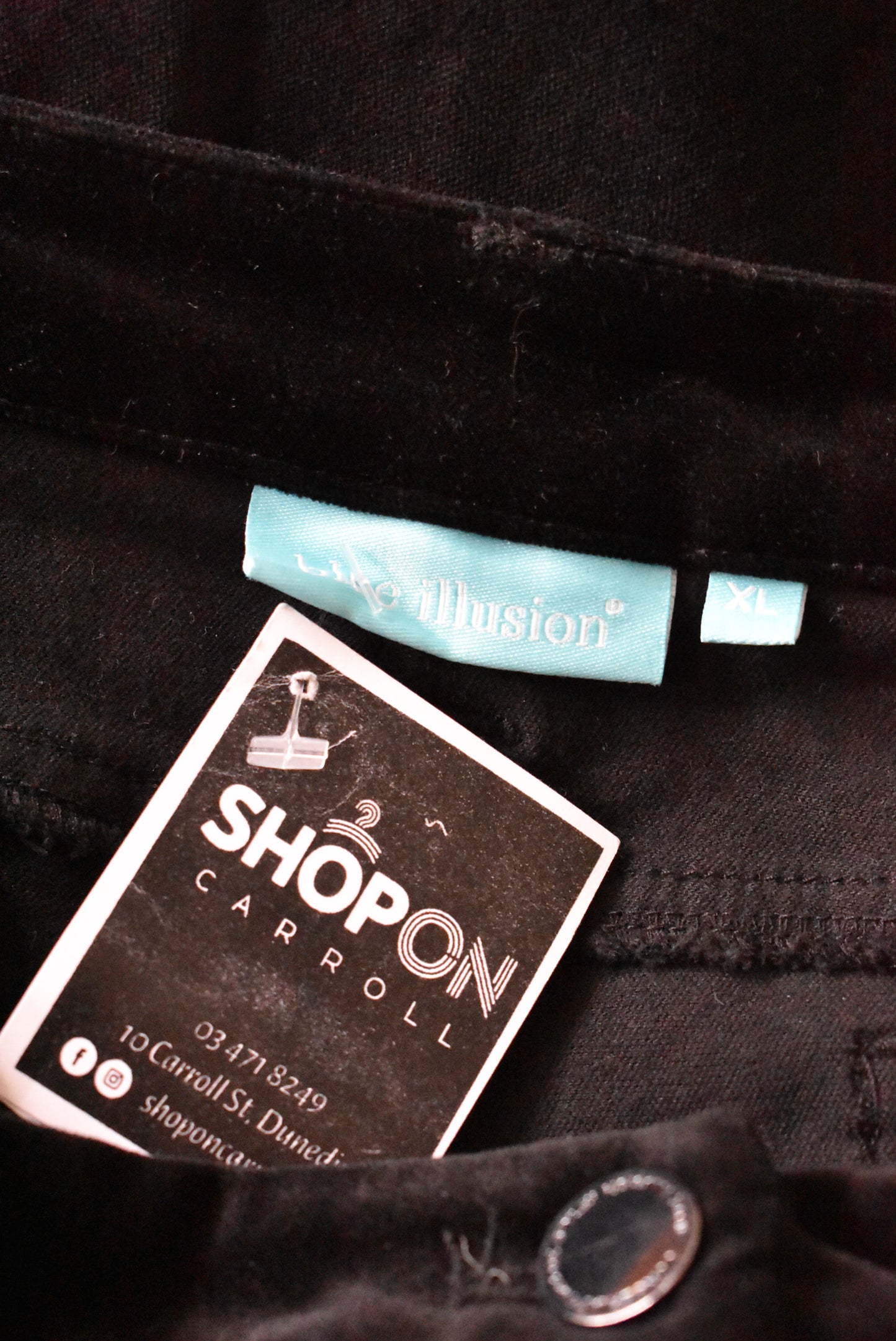 Blue Illusion, black velvet pants, XL