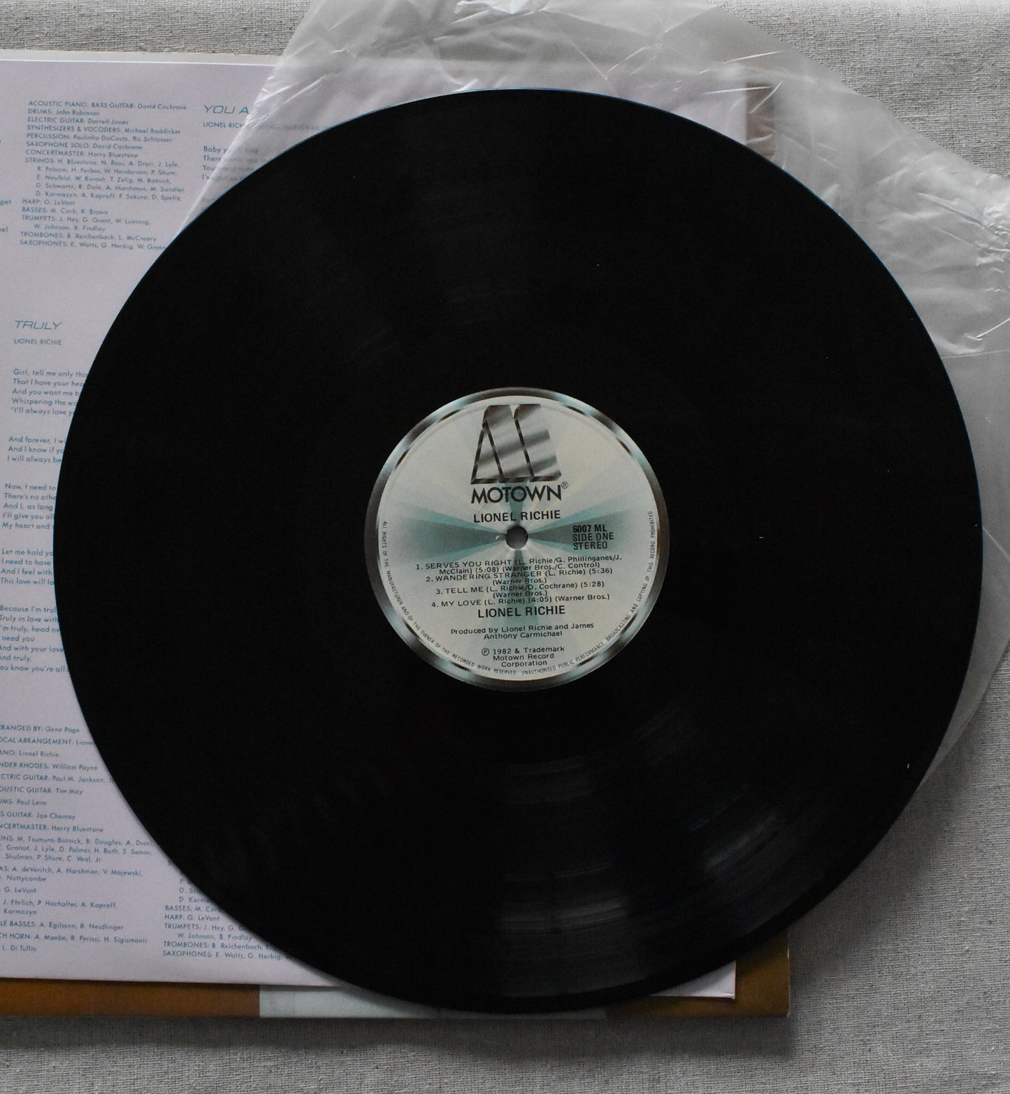 Lionel Richie - Debut solo album