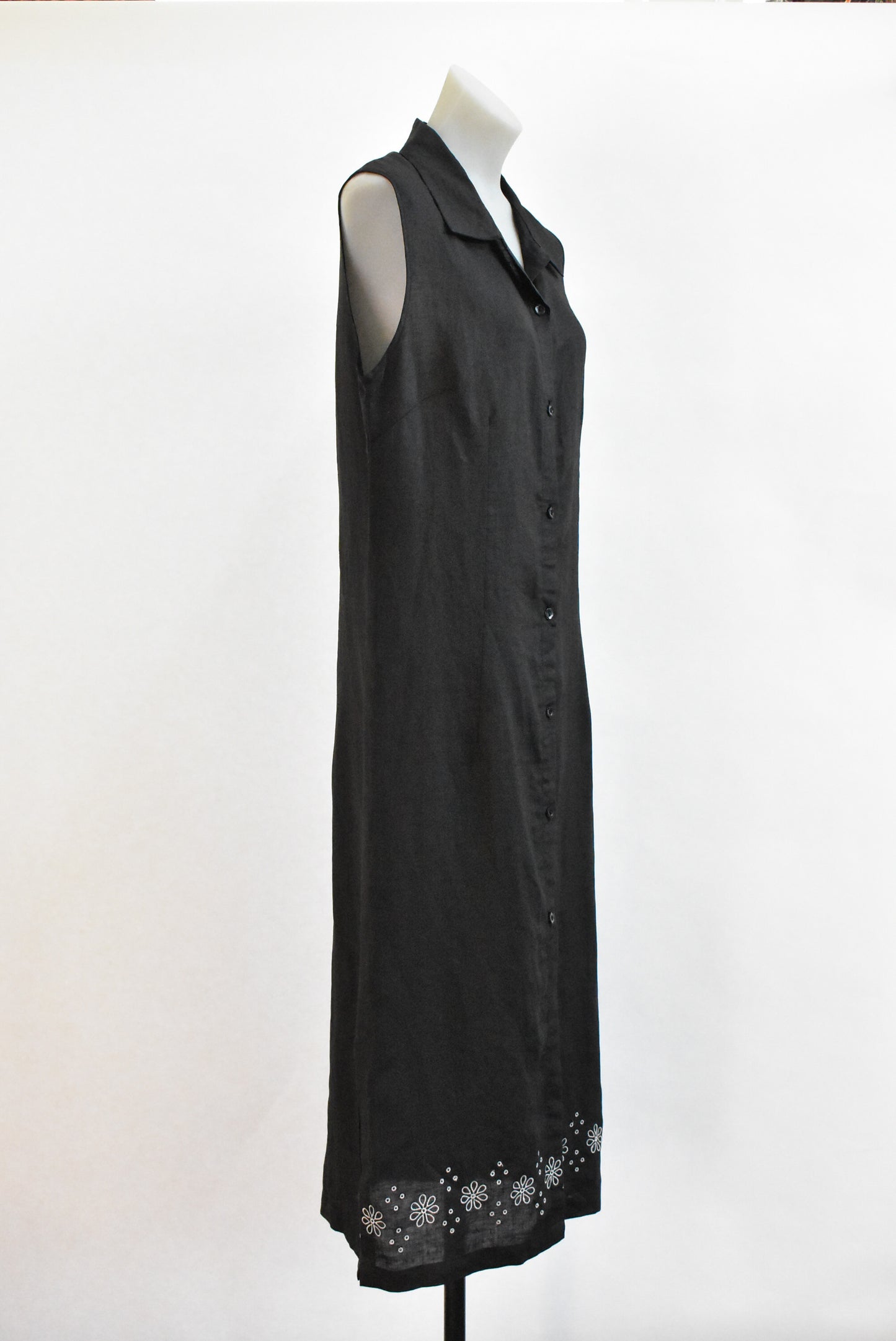 Stop Over Lifestyle black 100% linen dress, size M