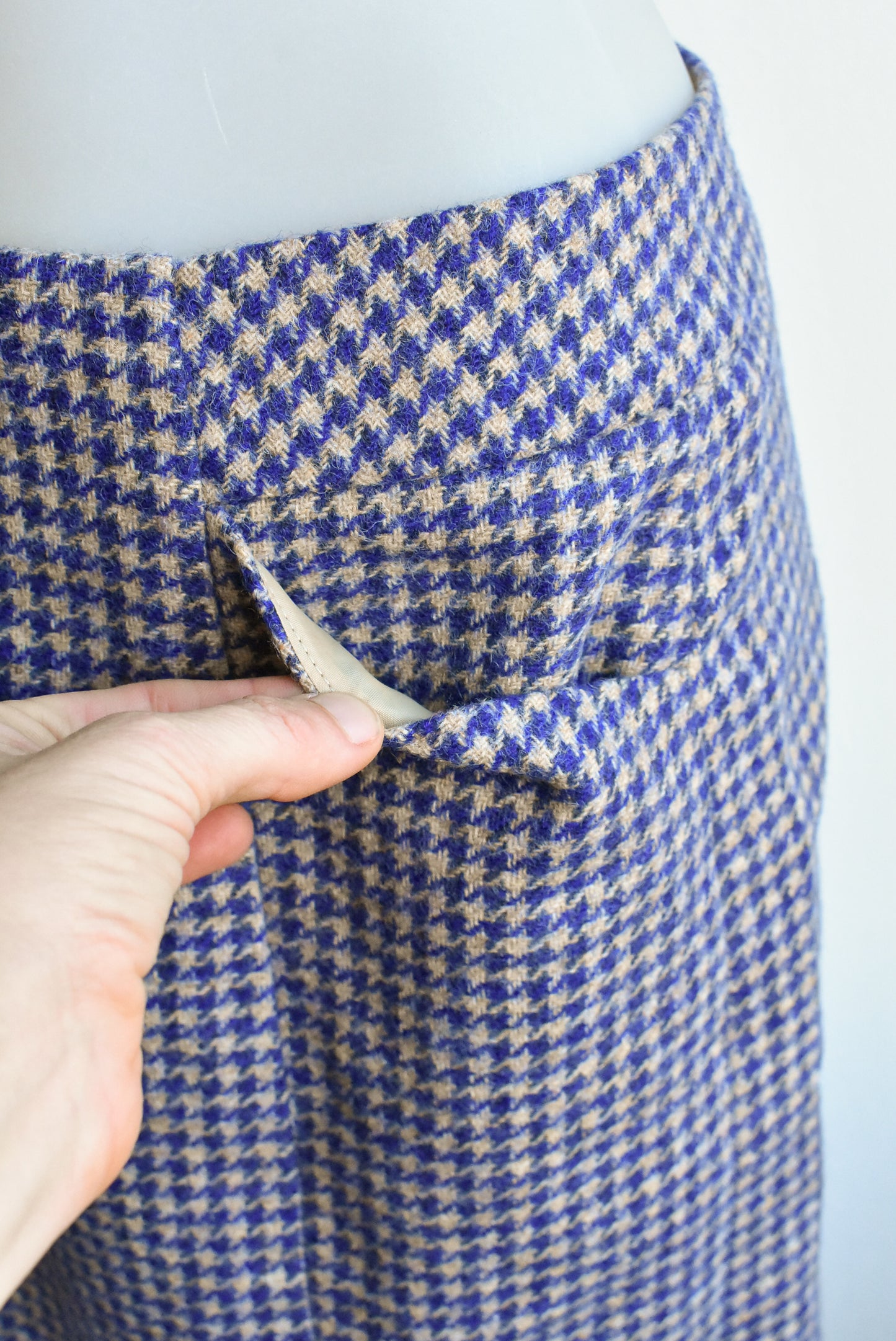 Boden wool tweed blue pencil skirt with pockets, size 10L