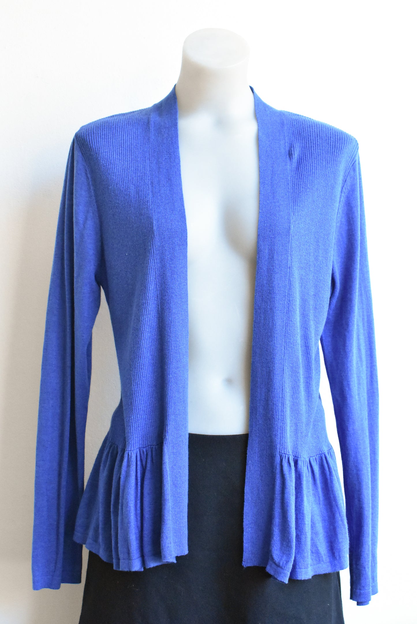 August Silk blue frilled cardigan, XL (NWT)