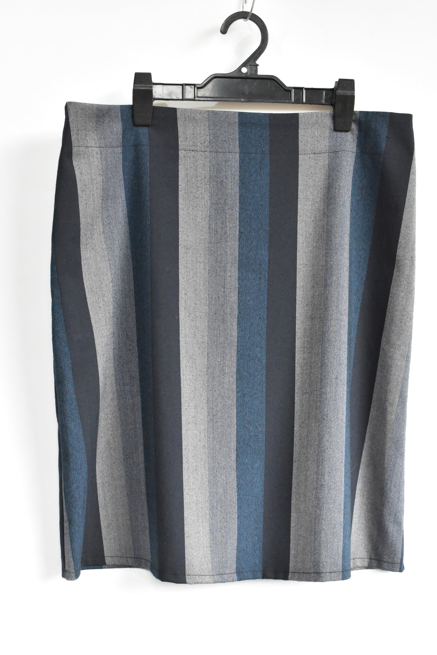 Glowing sky striped skirt, 14