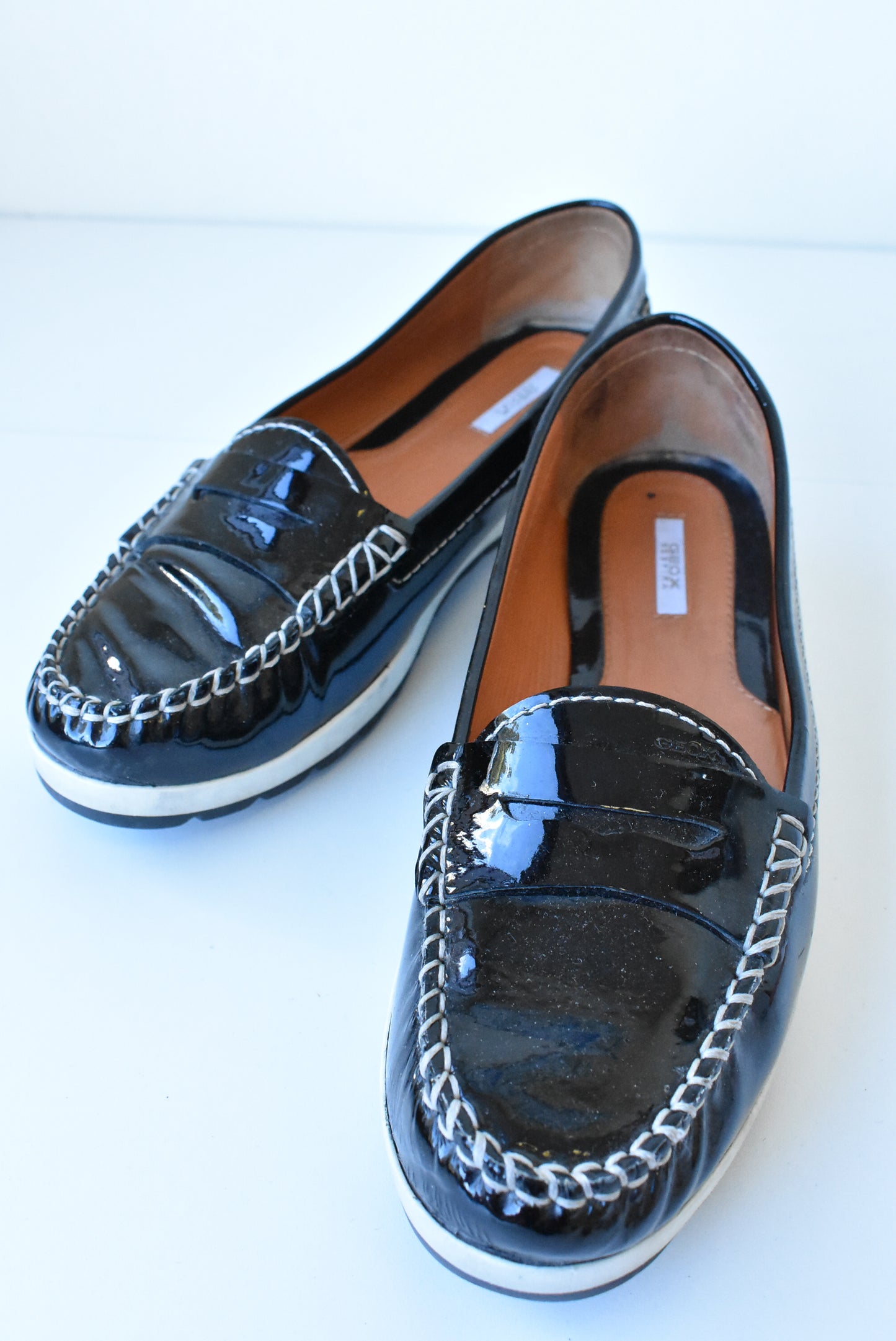 Geox Black patent leather shoes Sz 40