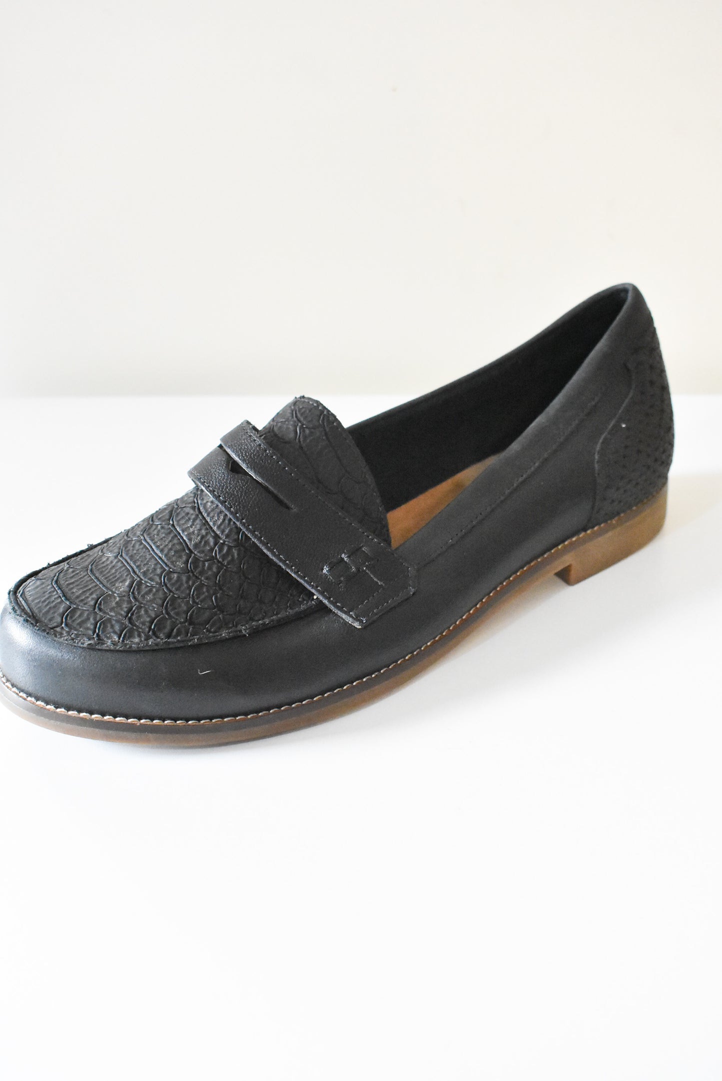 Ziera black loafers, 40