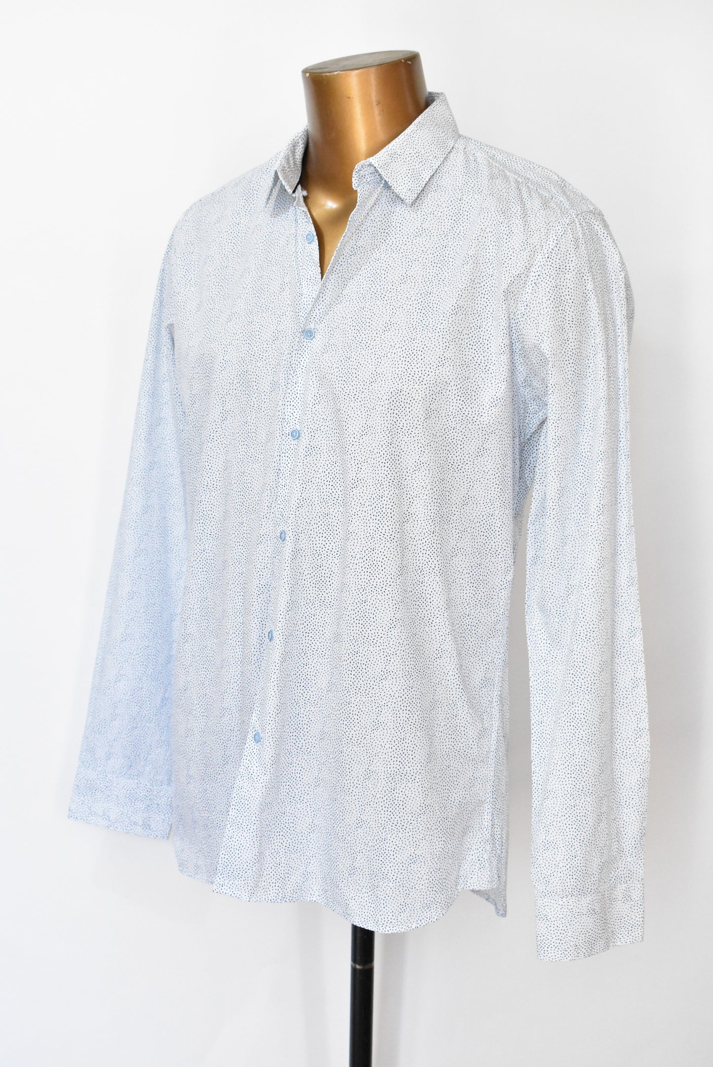 Lost Monarchy 100% cotton men's shirt, L