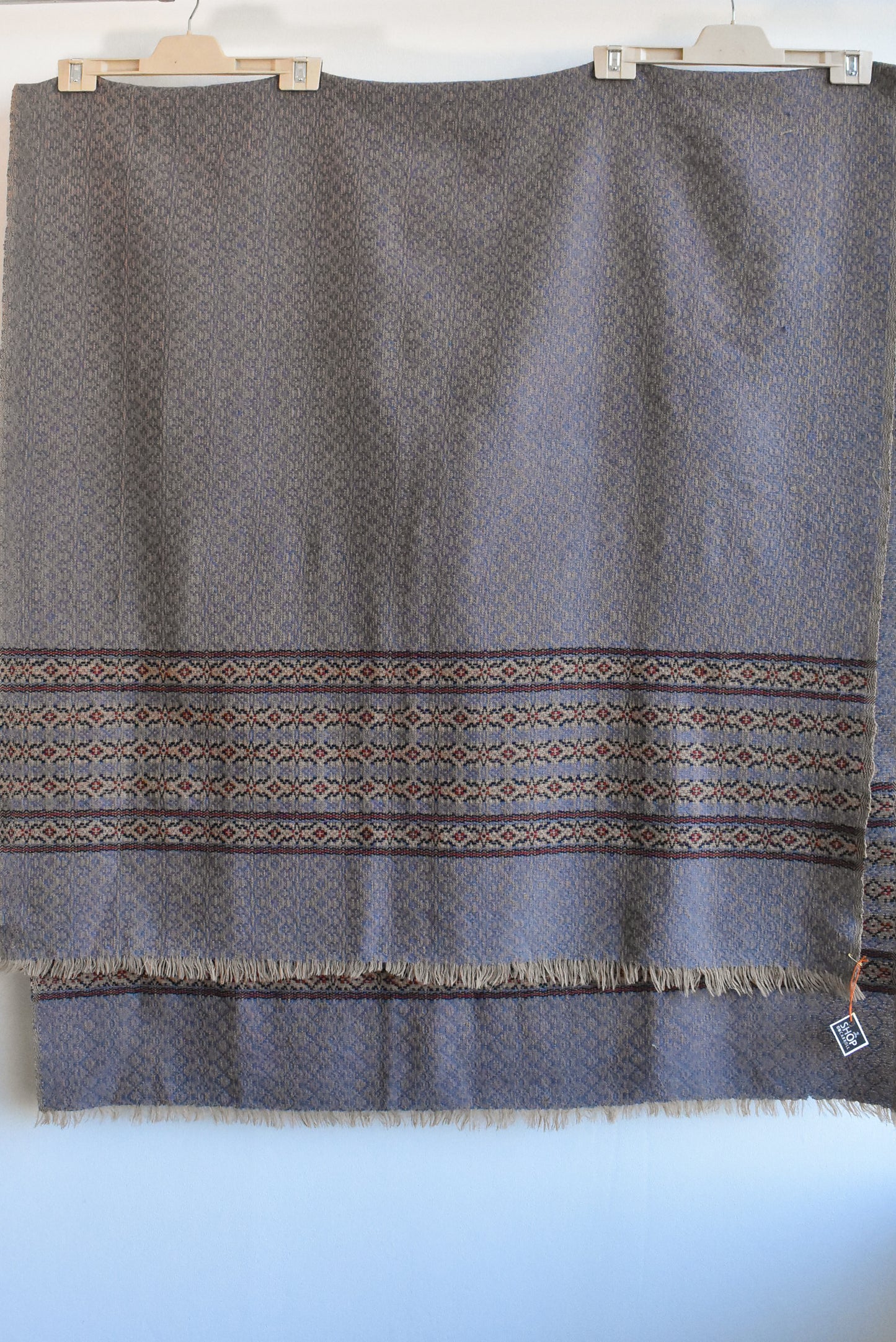 Hand-loomed wool blanket