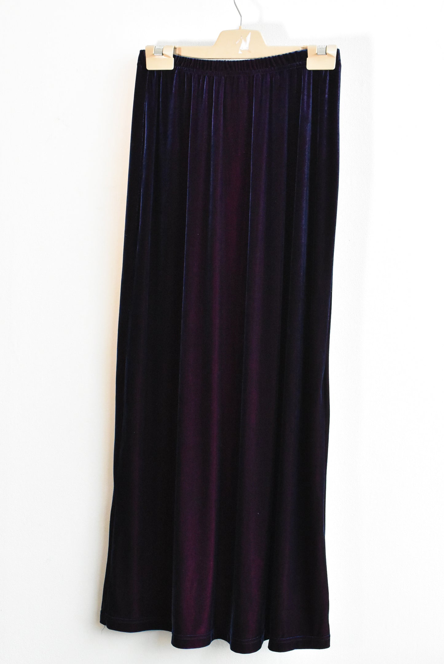 Hot Couture iridescent midnight blue velour skirt, size 14