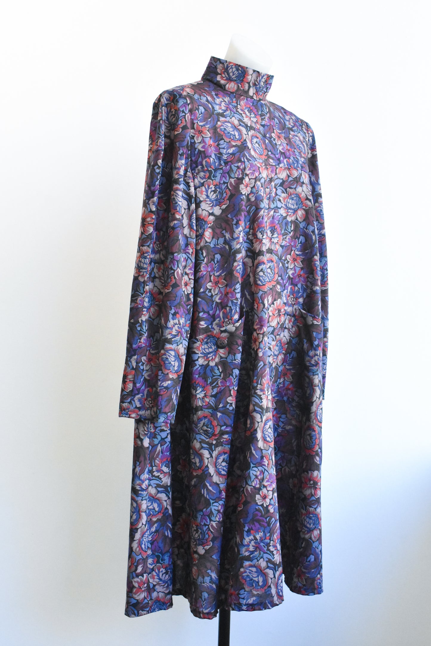 Long sleeve high necked floral dress with pockets, L