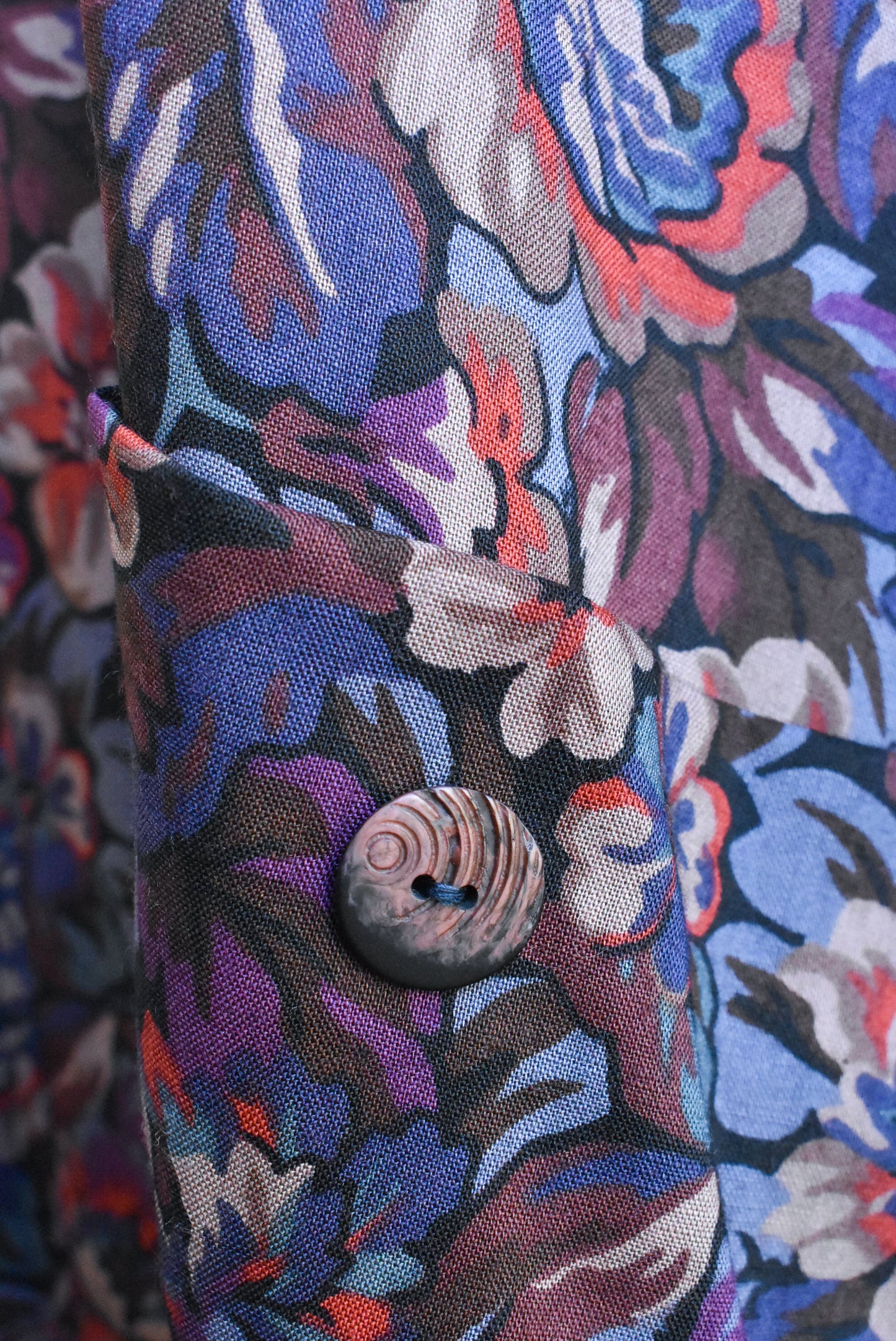 Long sleeve high necked floral dress with pockets, L