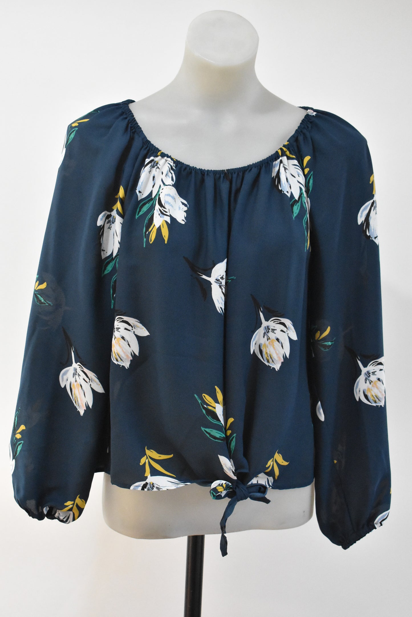 Whistle tie front top, 10