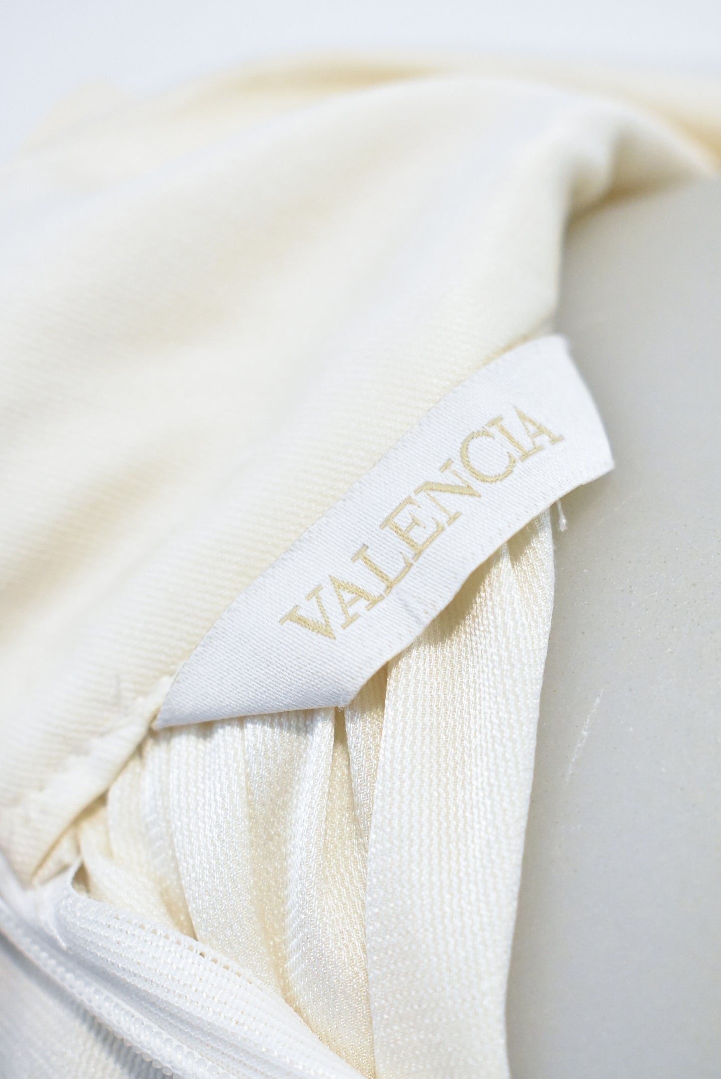 Valencia cream long sleeved top Size Small