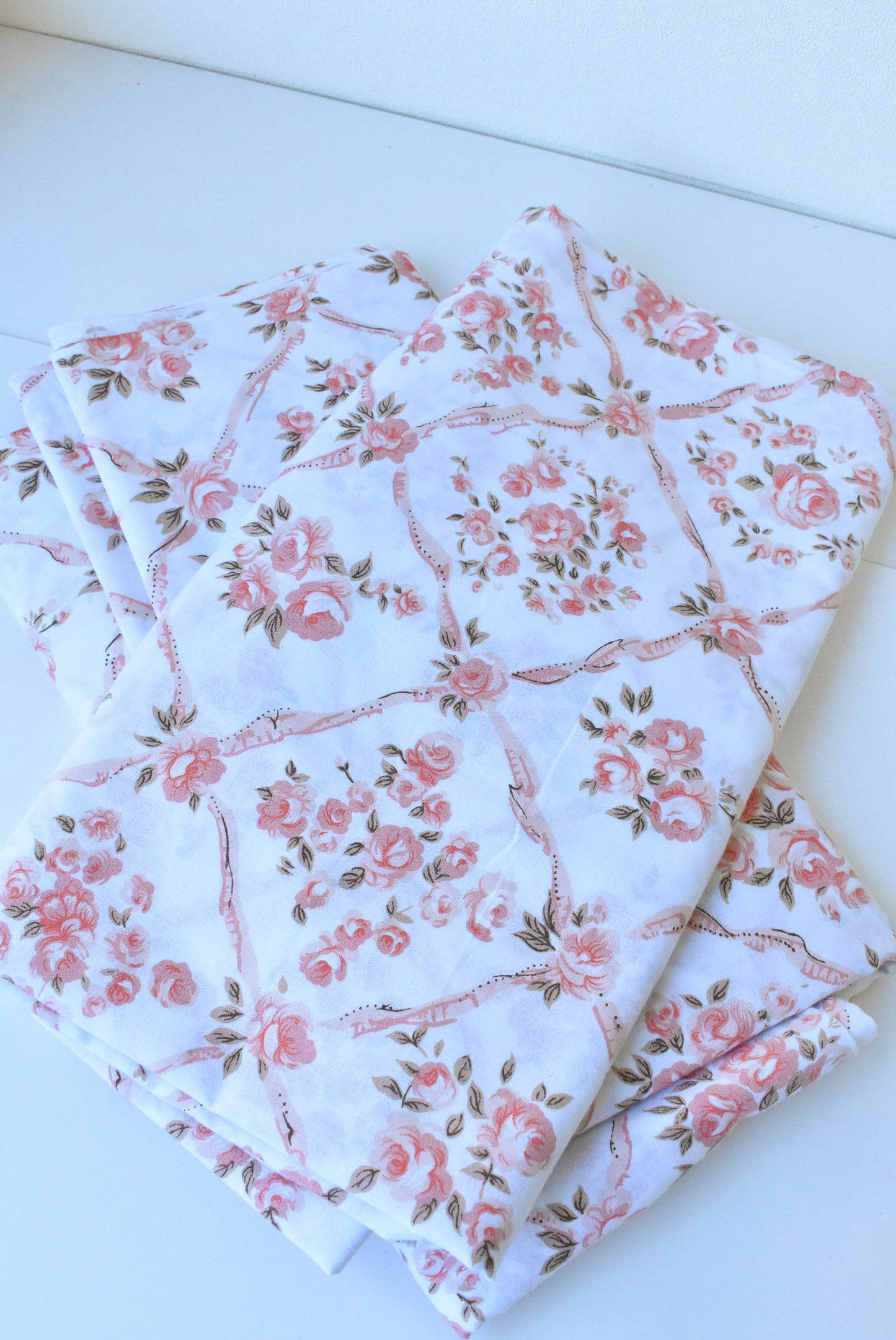 Retro floral set of 2 sheets and 1 pillowcase, single
