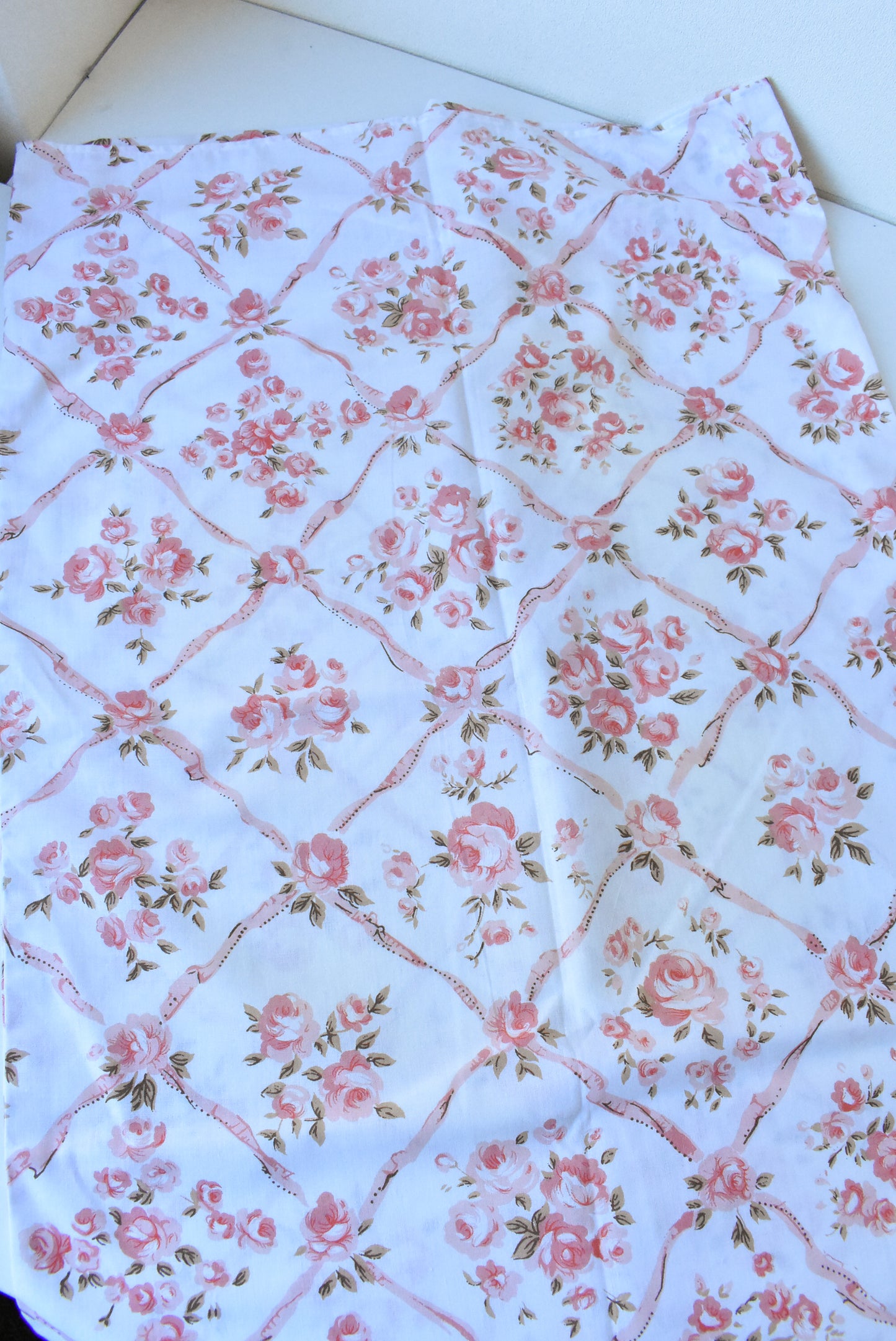Retro floral set of 2 sheets and 1 pillowcase, single