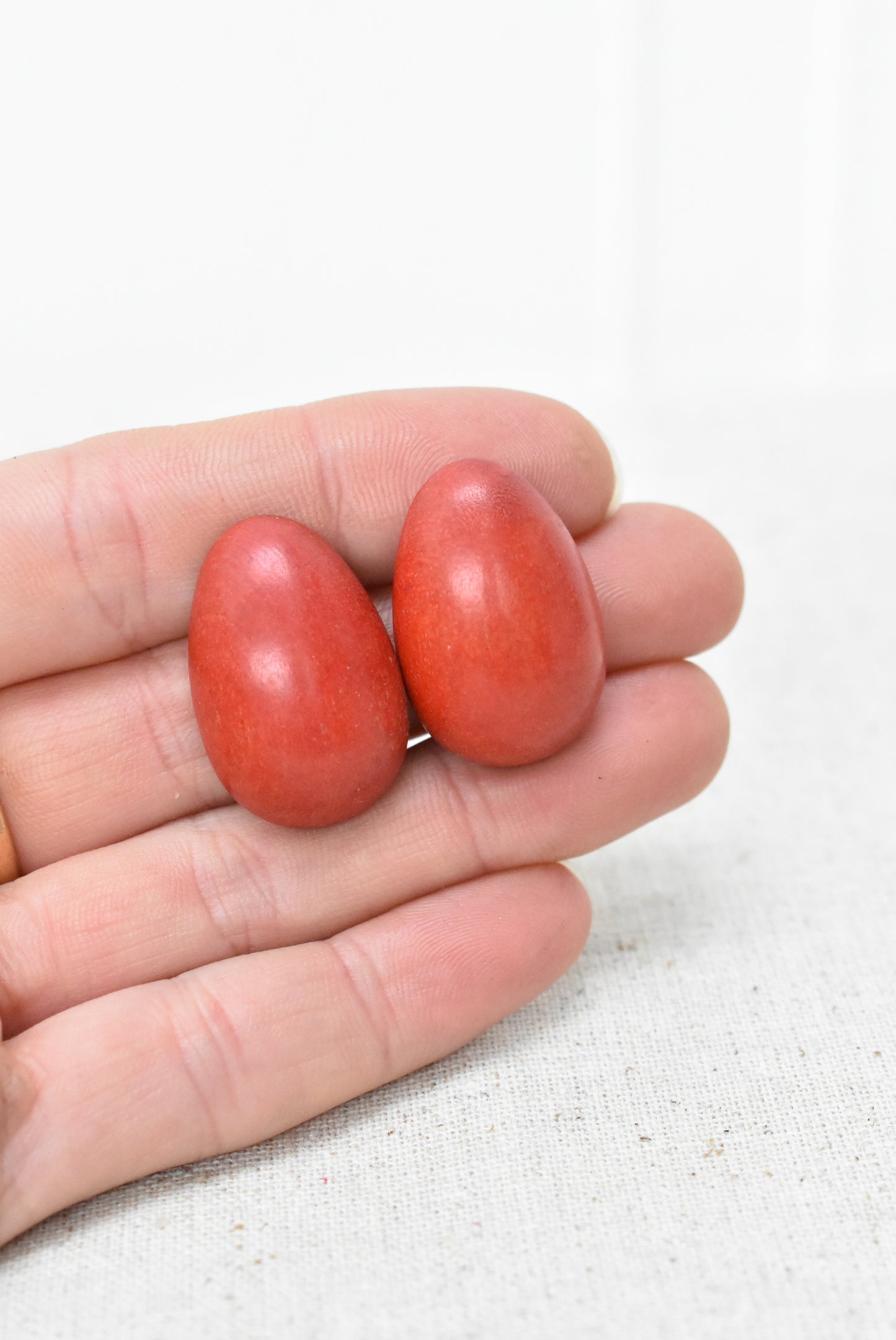 Retro red wooden clip on earrings