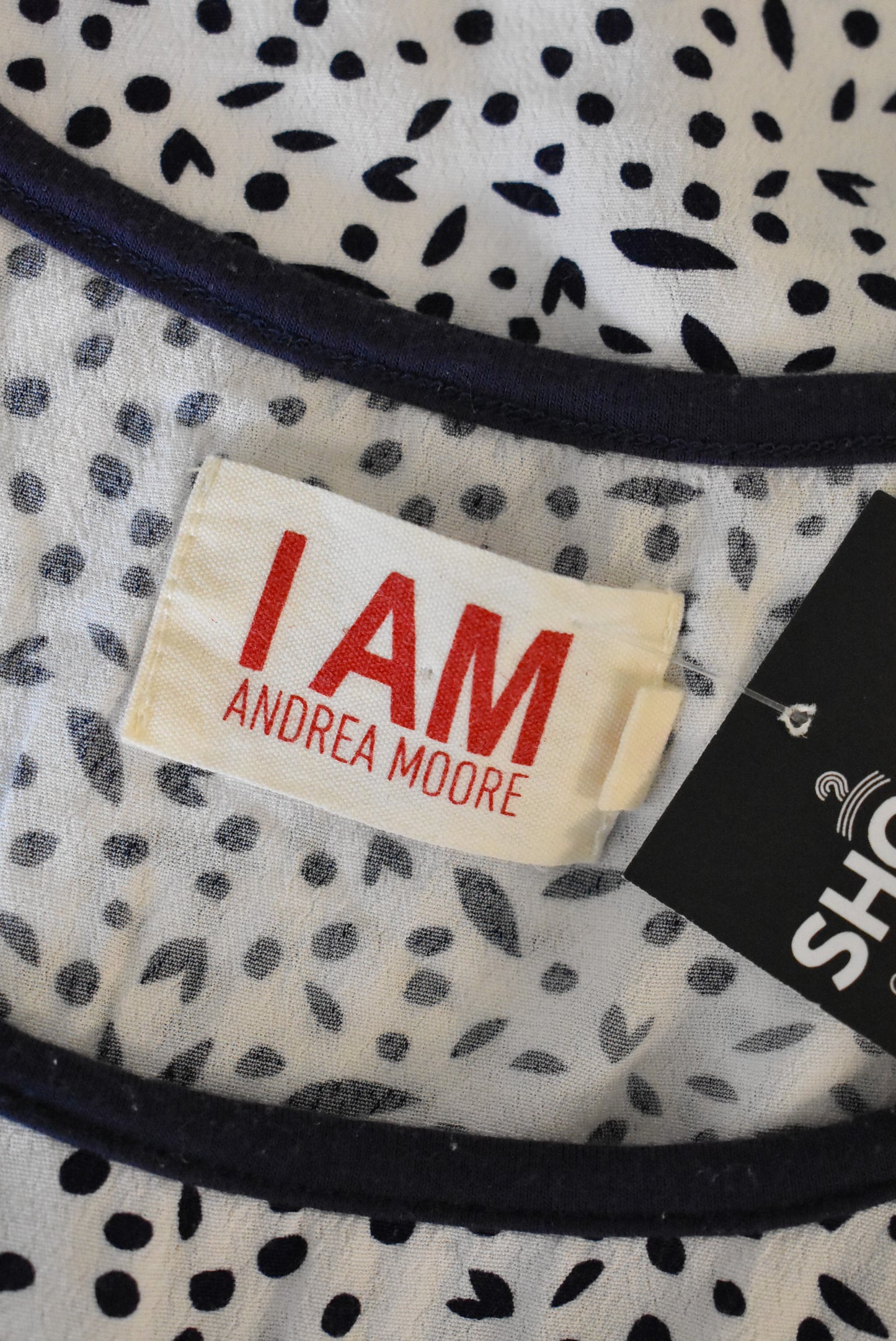 I AM (Andrea Moore) sleeveless top, 8