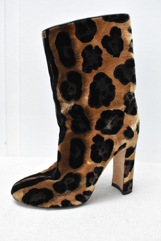 Dolce & Gabbana leopard print boots, 36