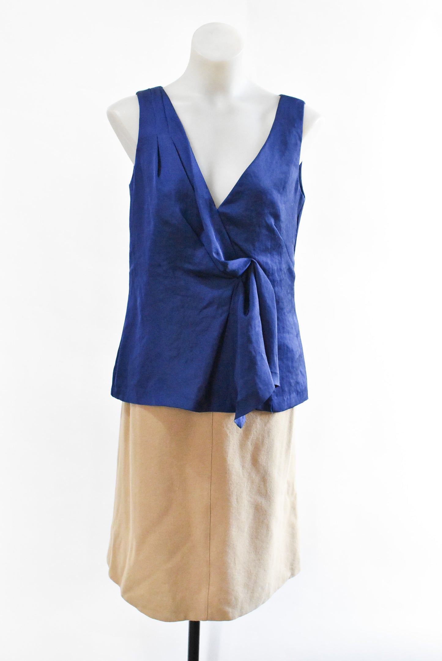 Veronika Maine, The Individual sleeveless ruffle front top, 10