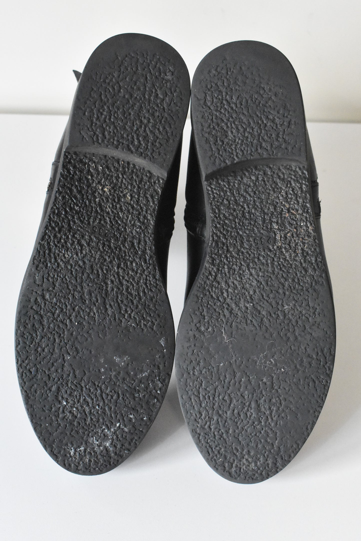 Tata zip and buckle boots, 235 (Korean size - NZ 4, EU 36)