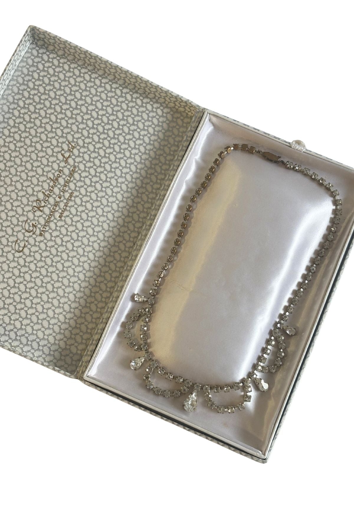 C.G Richardson Ltd glittering diamante necklace