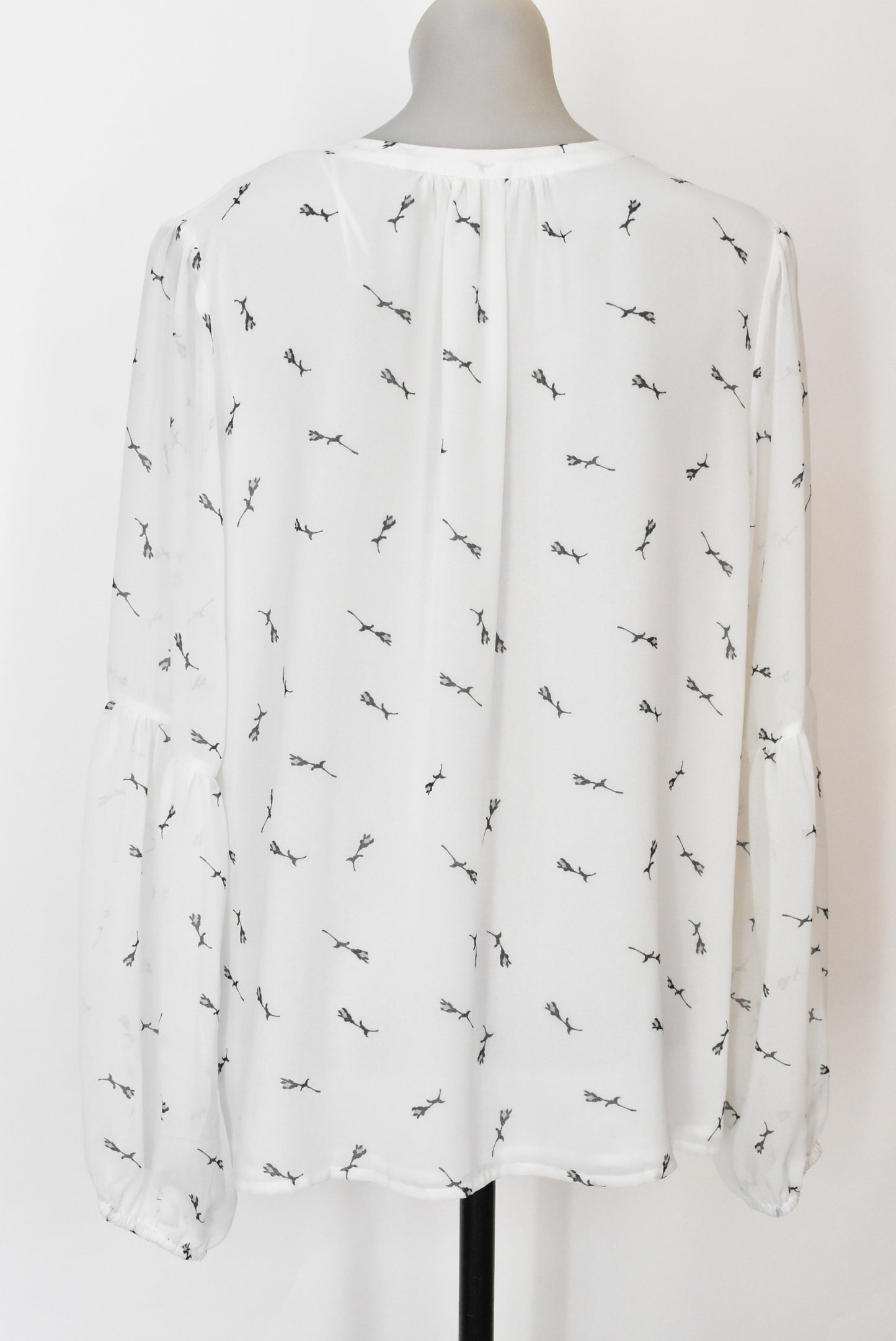 Glassons white peasant sleeve top, M