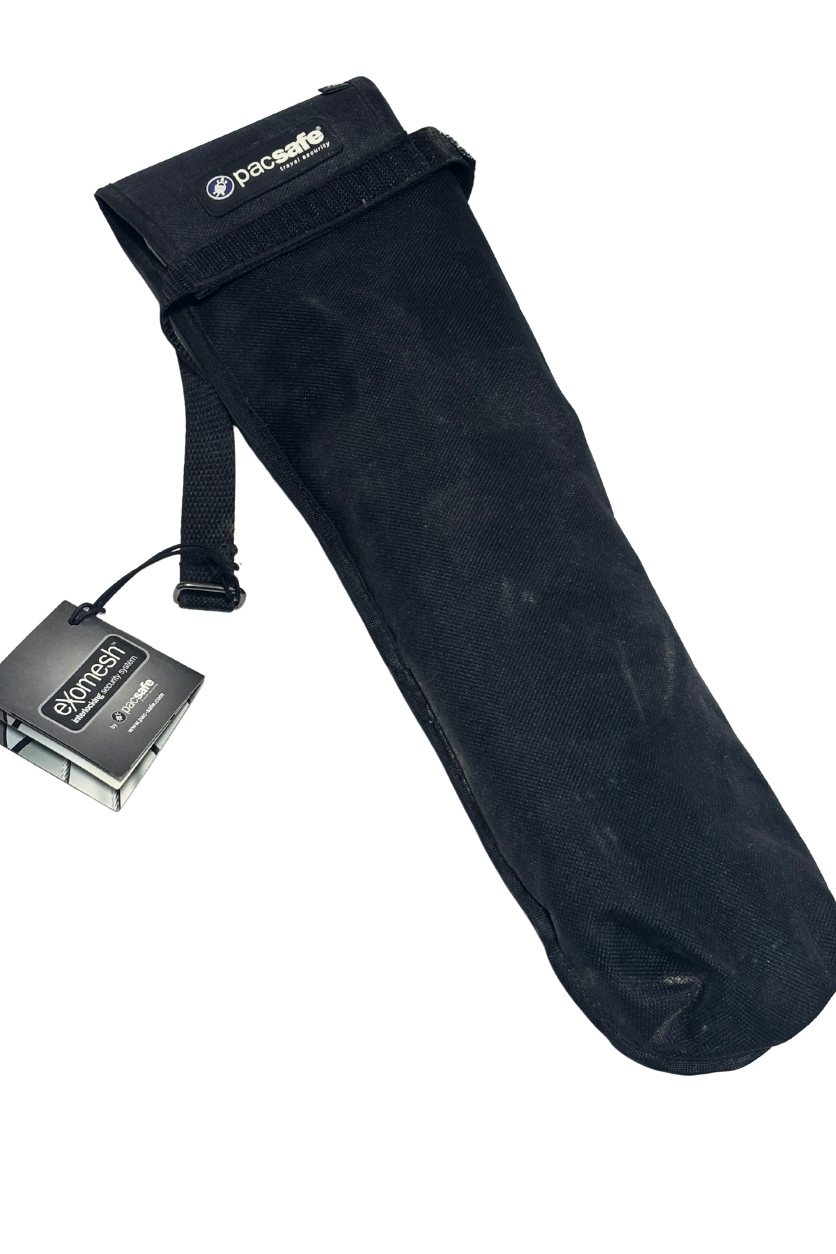 Pacsafe 85L anti-theft mesh protector