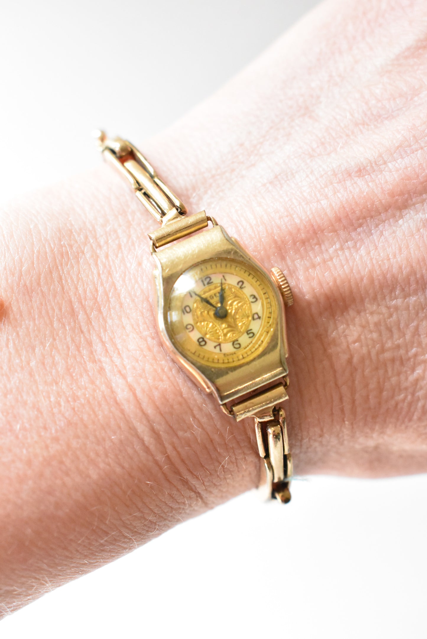 Vintage Regent 9ct rolled gold Swiss made watch