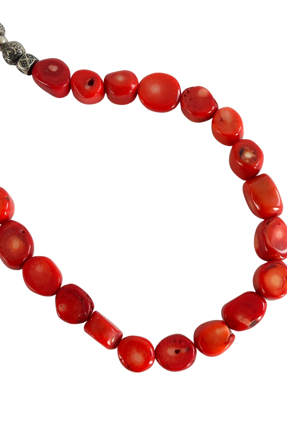 Chunky coral beaded necklace