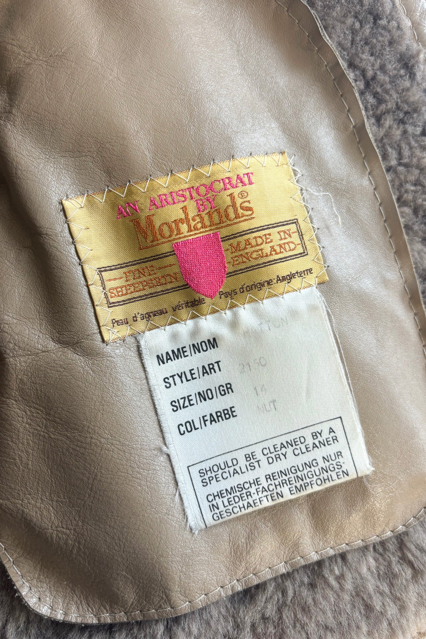 An Aristocrat by Morlands fine sheepskin jacket, 14
