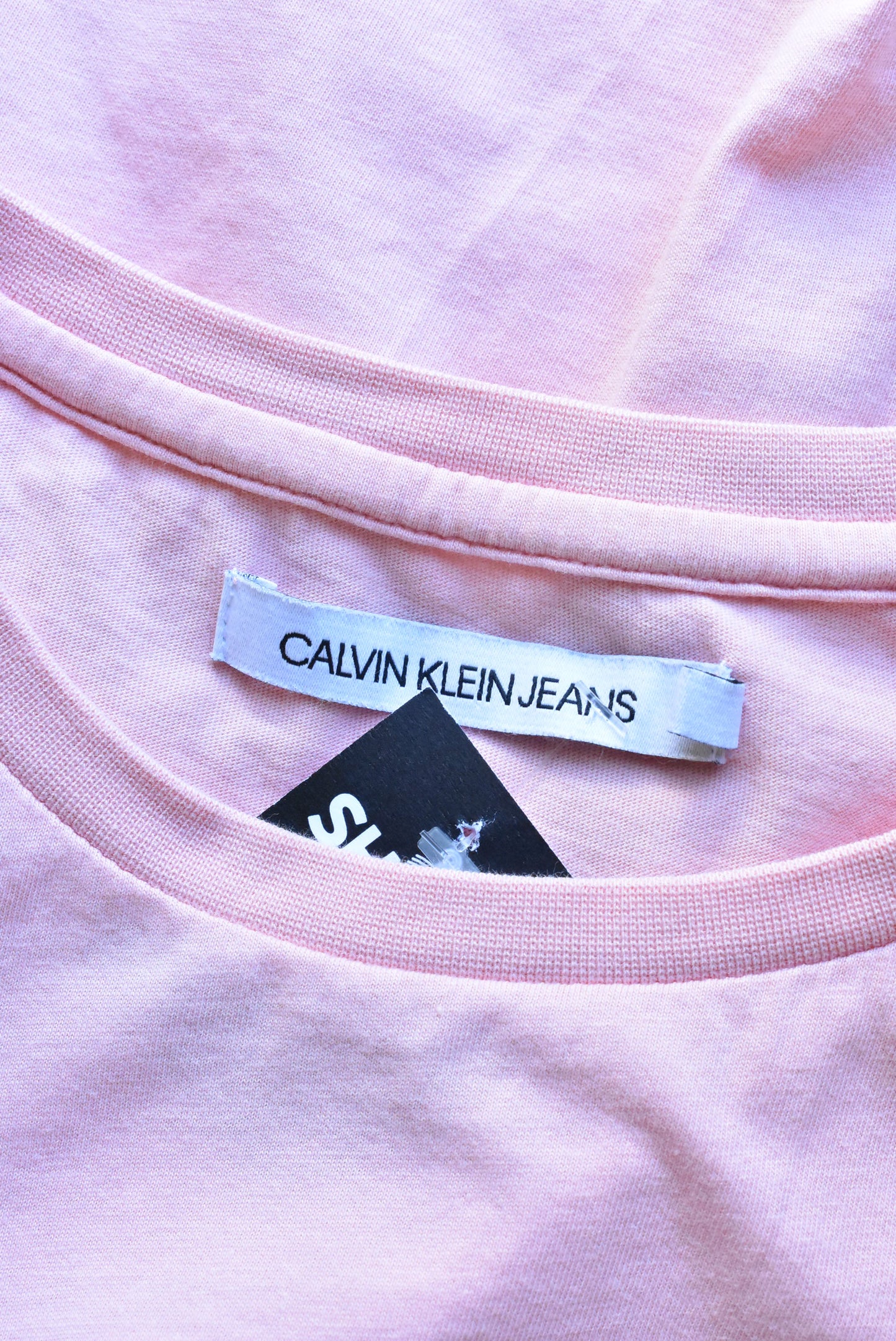 Calvin Klein pink tshirt, XL