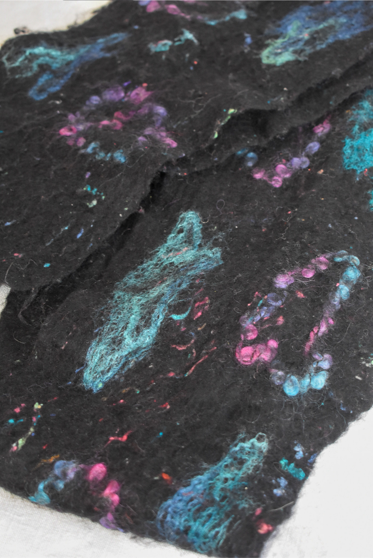 Northern lights at night felt scarf