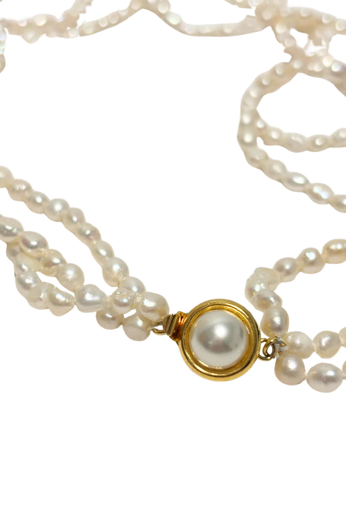 Vintage pearl necklace