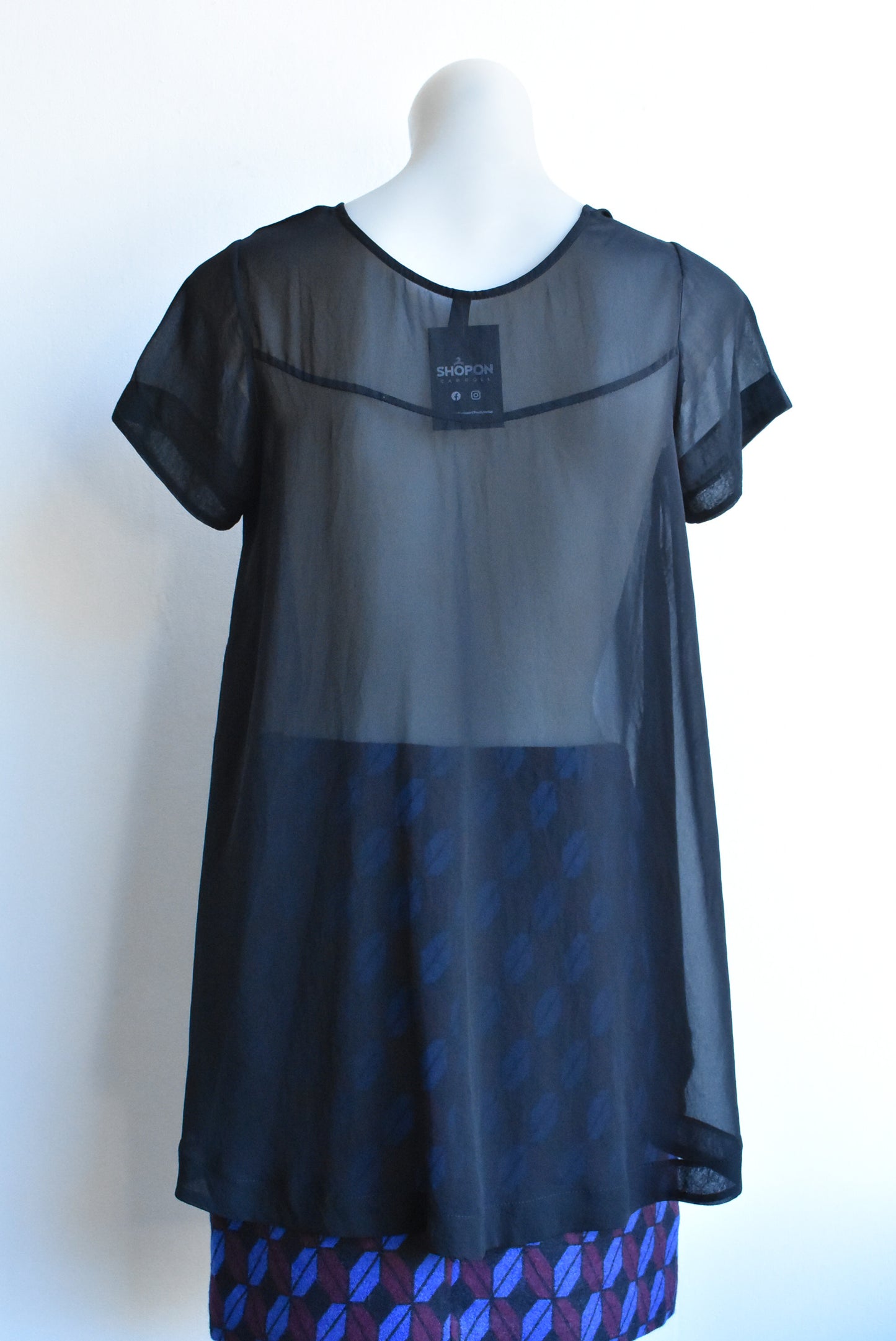 Moochi, made in NZ sheer black top, 6