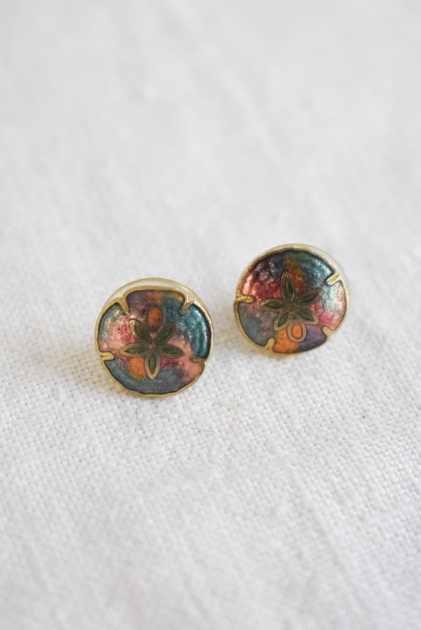 Rainbow sand dollar studs