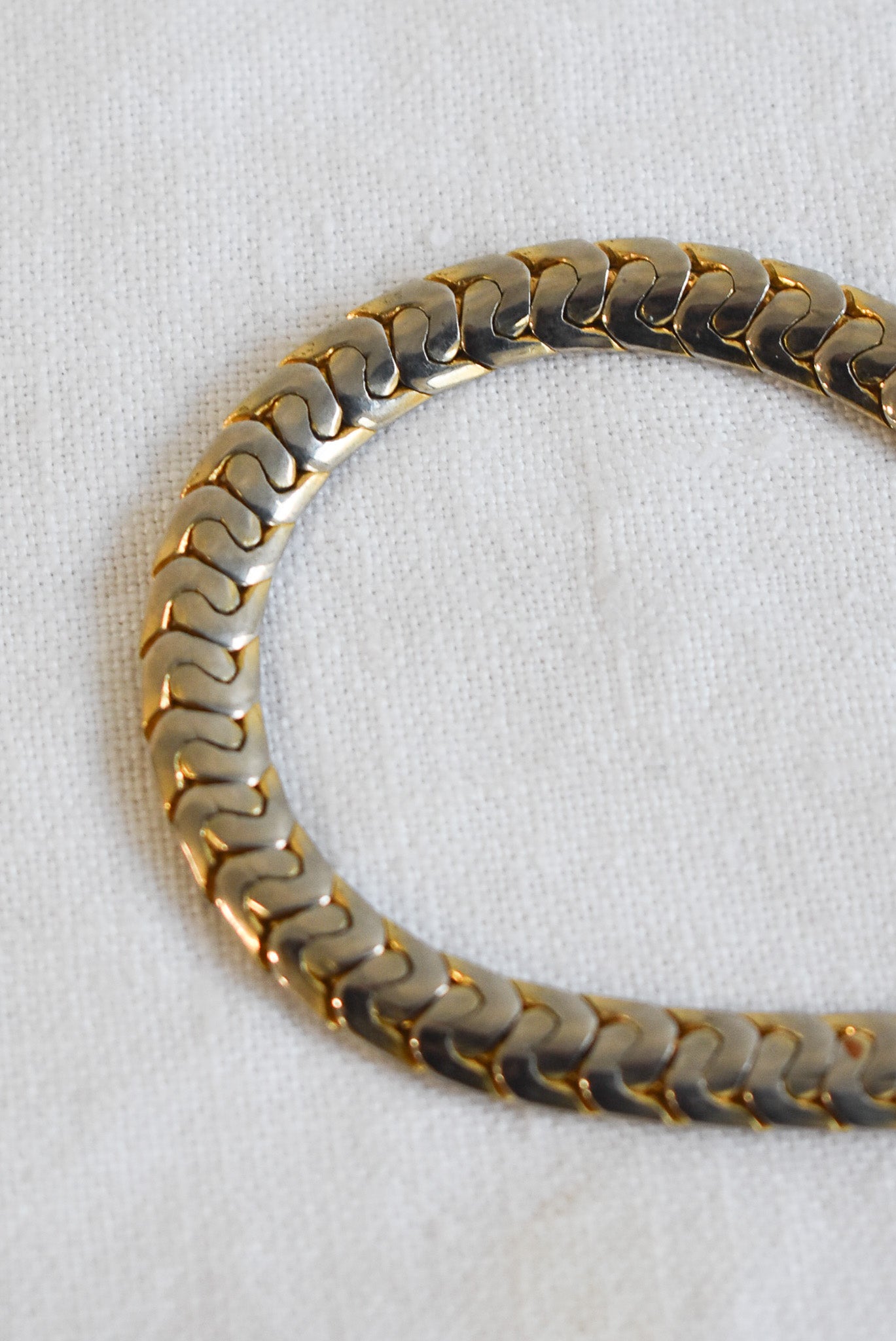 Thick S-chain bracelet