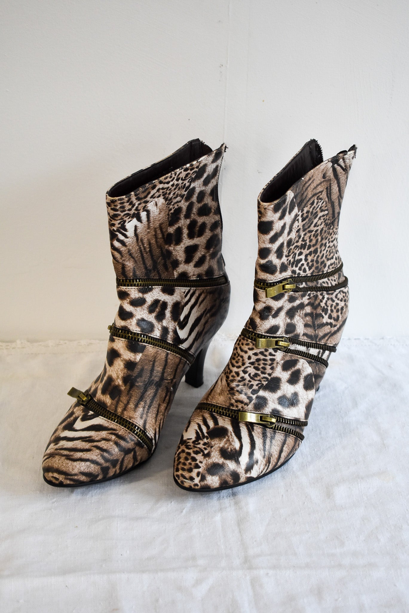 Maher NZ designer animal print boots, 37