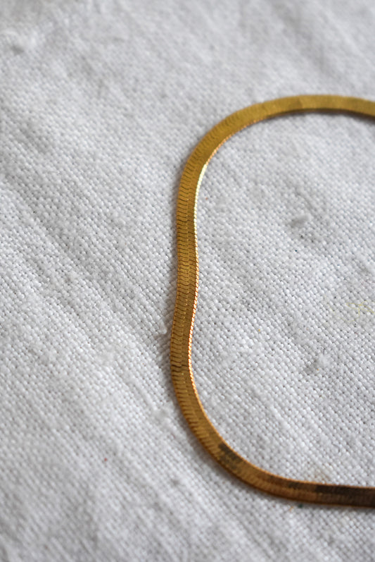 Golden snake chain bracelet