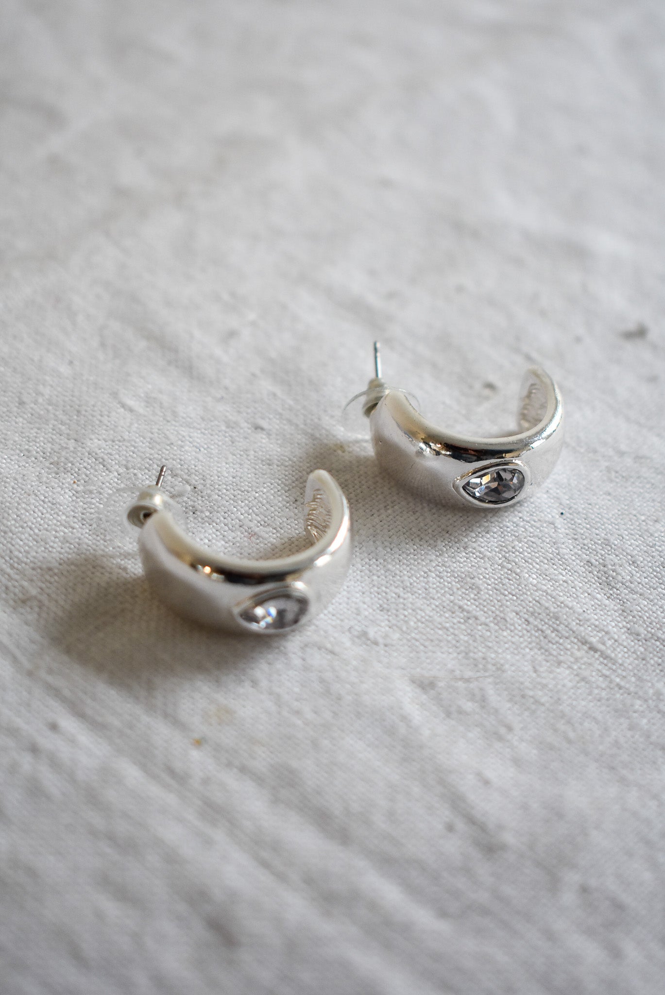 Chunky half hoops