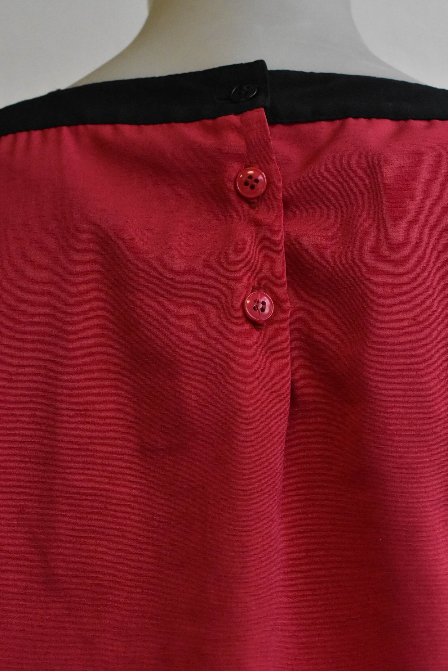 Peppertree sport red and black blouse