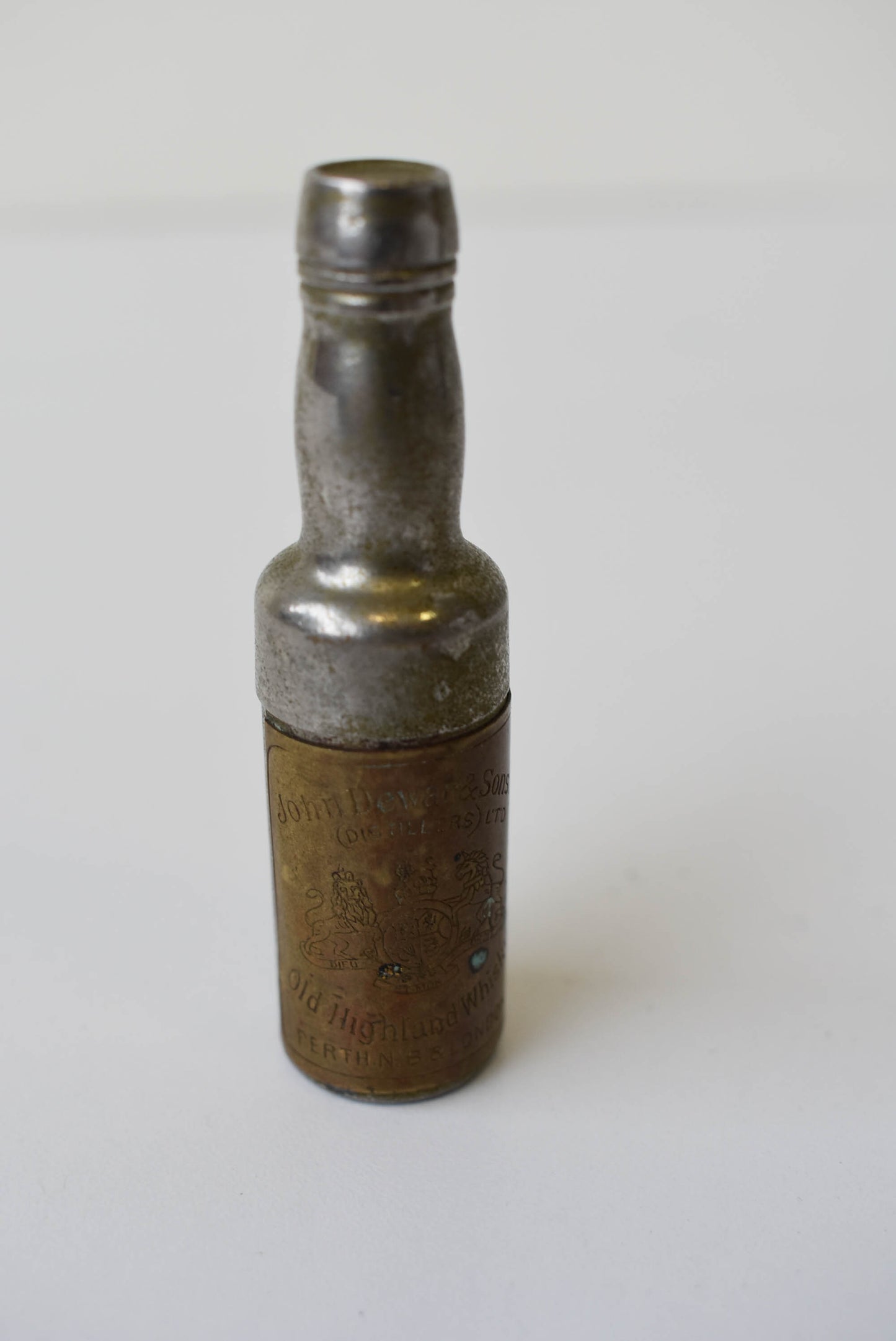John Dewar & sons Collectible travelling corkscrew