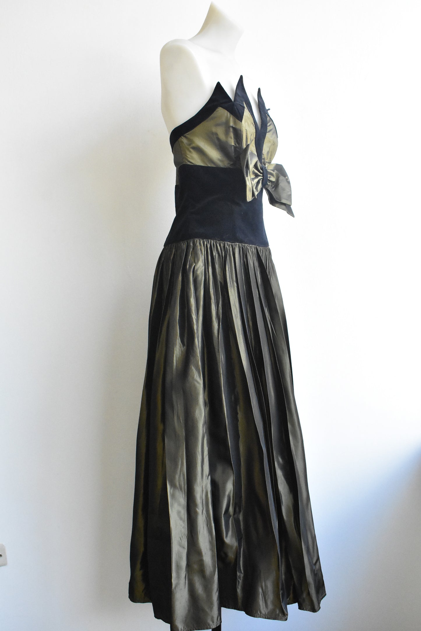 Thornton Hall retro green dress, size 12
