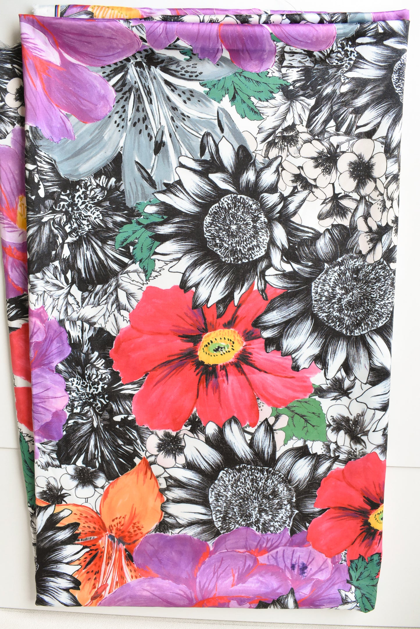 Floral satin fabric, 150cm x 2.2m